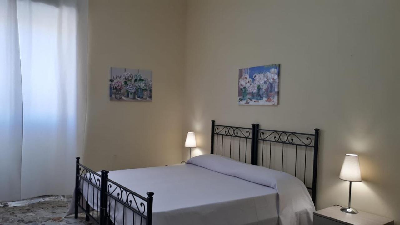 Apartamento Damax&Sax Lecce Exterior foto