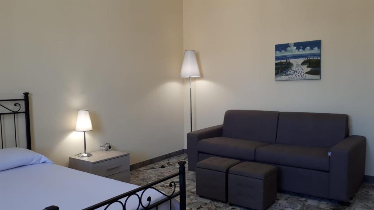 Apartamento Damax&Sax Lecce Exterior foto