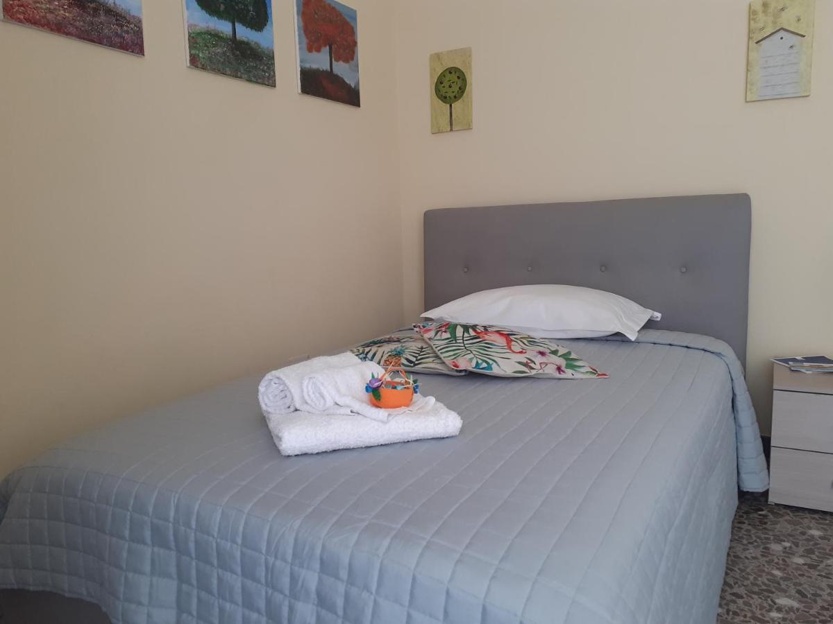 Apartamento Damax&Sax Lecce Exterior foto